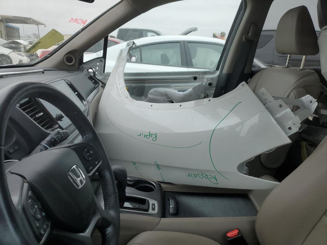 2020 Honda Pilot - Image 9