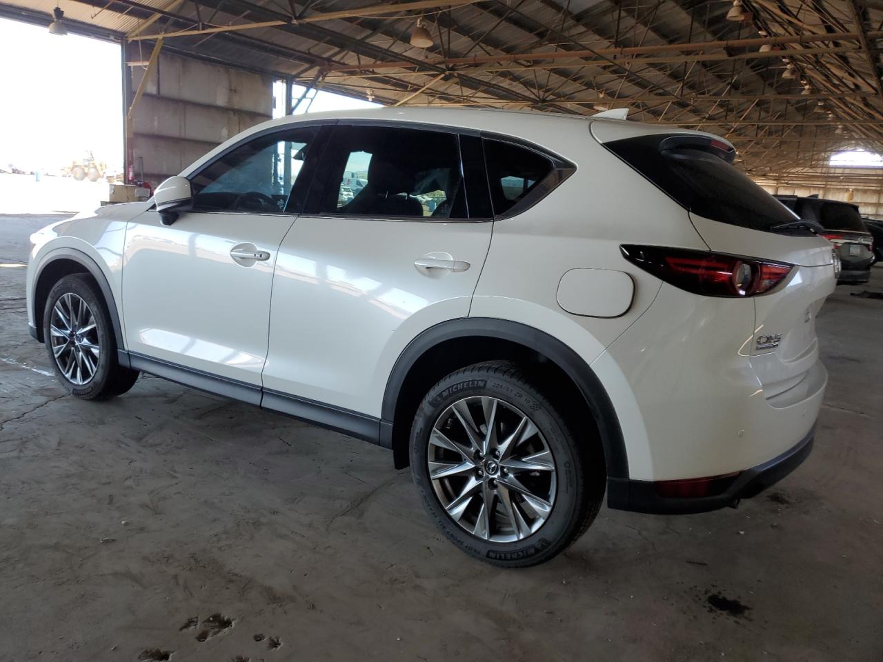 2020 Mazda CX-5 - Image 2