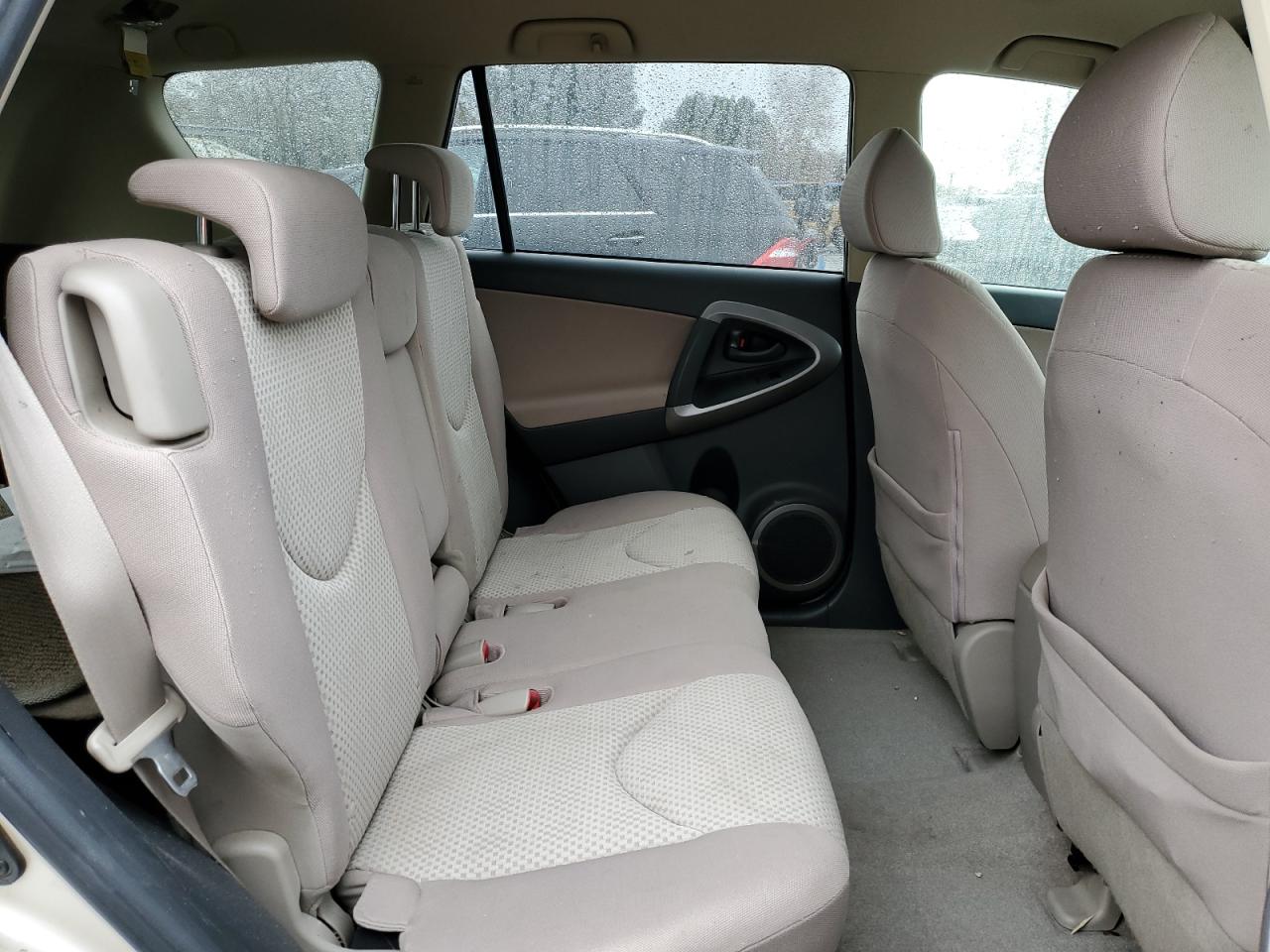 2008 Toyota RAV 4 - Image 12