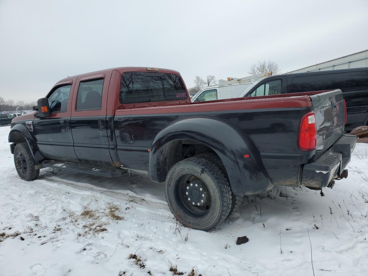 2008 Ford F450 - Image 2