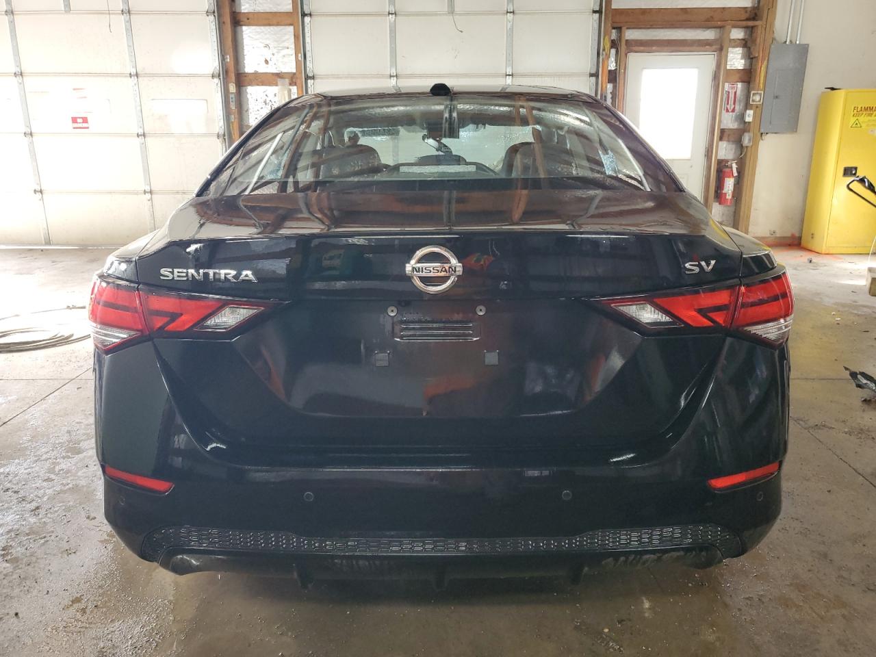 2022 Nissan Sentra - Image 6