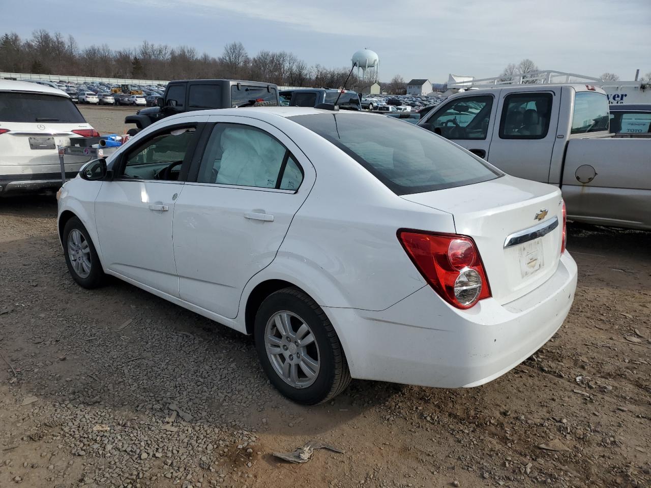 2016 Chevrolet Sonic - Image 2