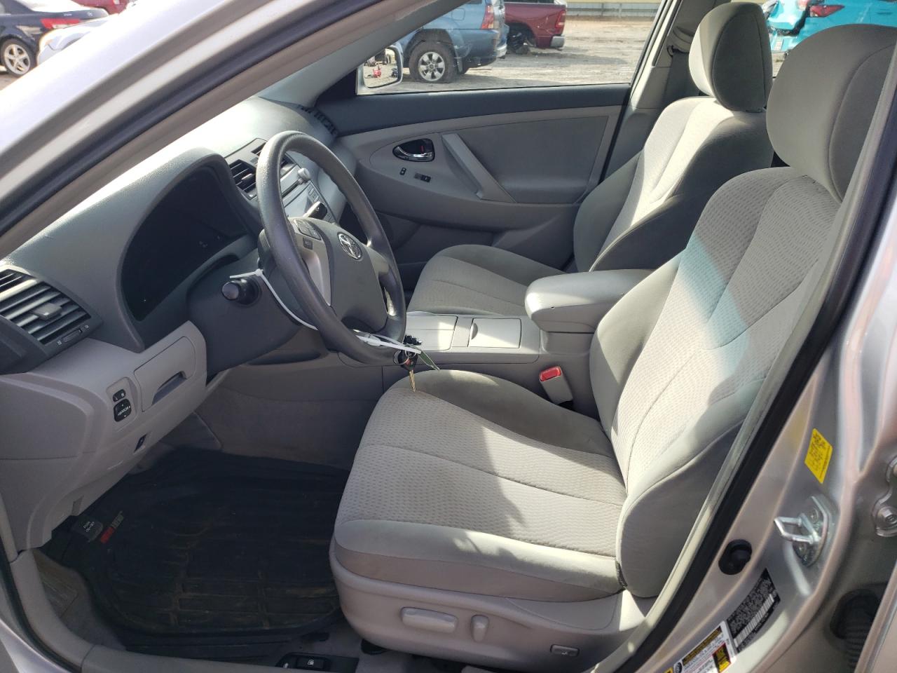 2011 Toyota Camry - Image 7
