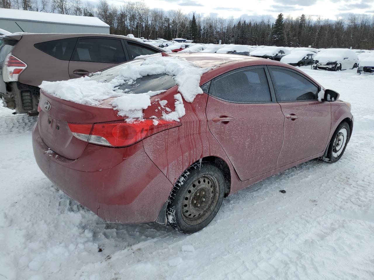 2012 Hyundai Elantra - Image 3