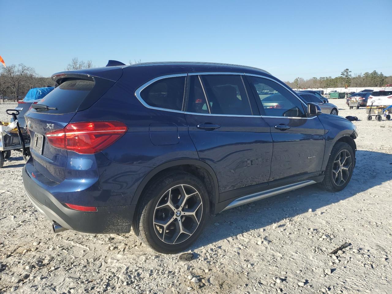 2018 BMW X1 - Image 3