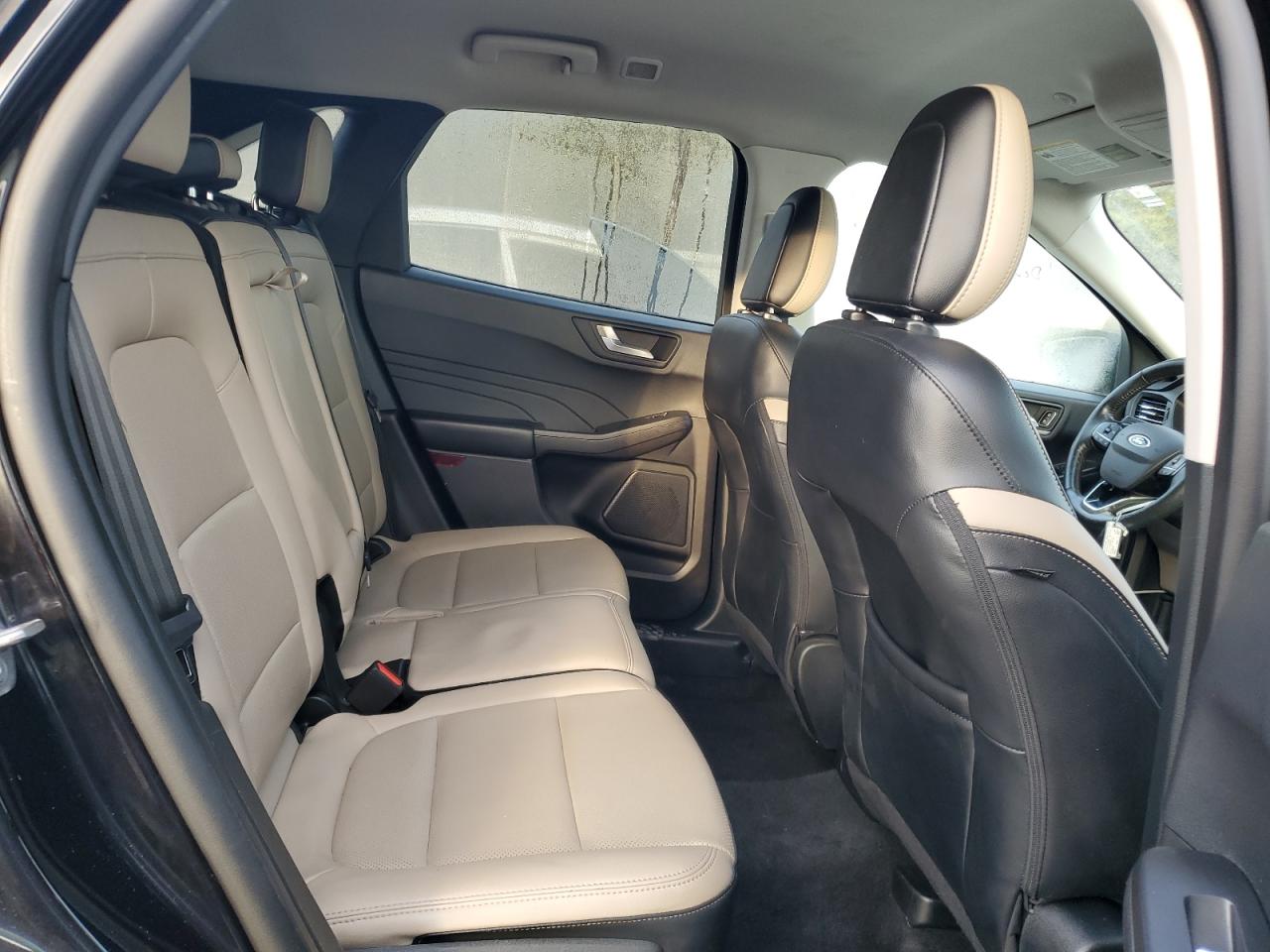 2021 Ford Escape - Image 11