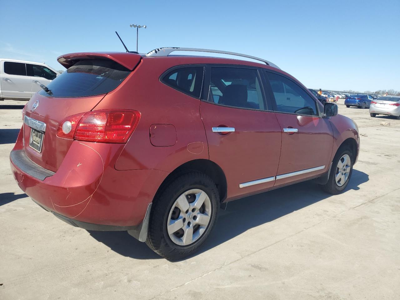 2014 Nissan Rogue - Image 3