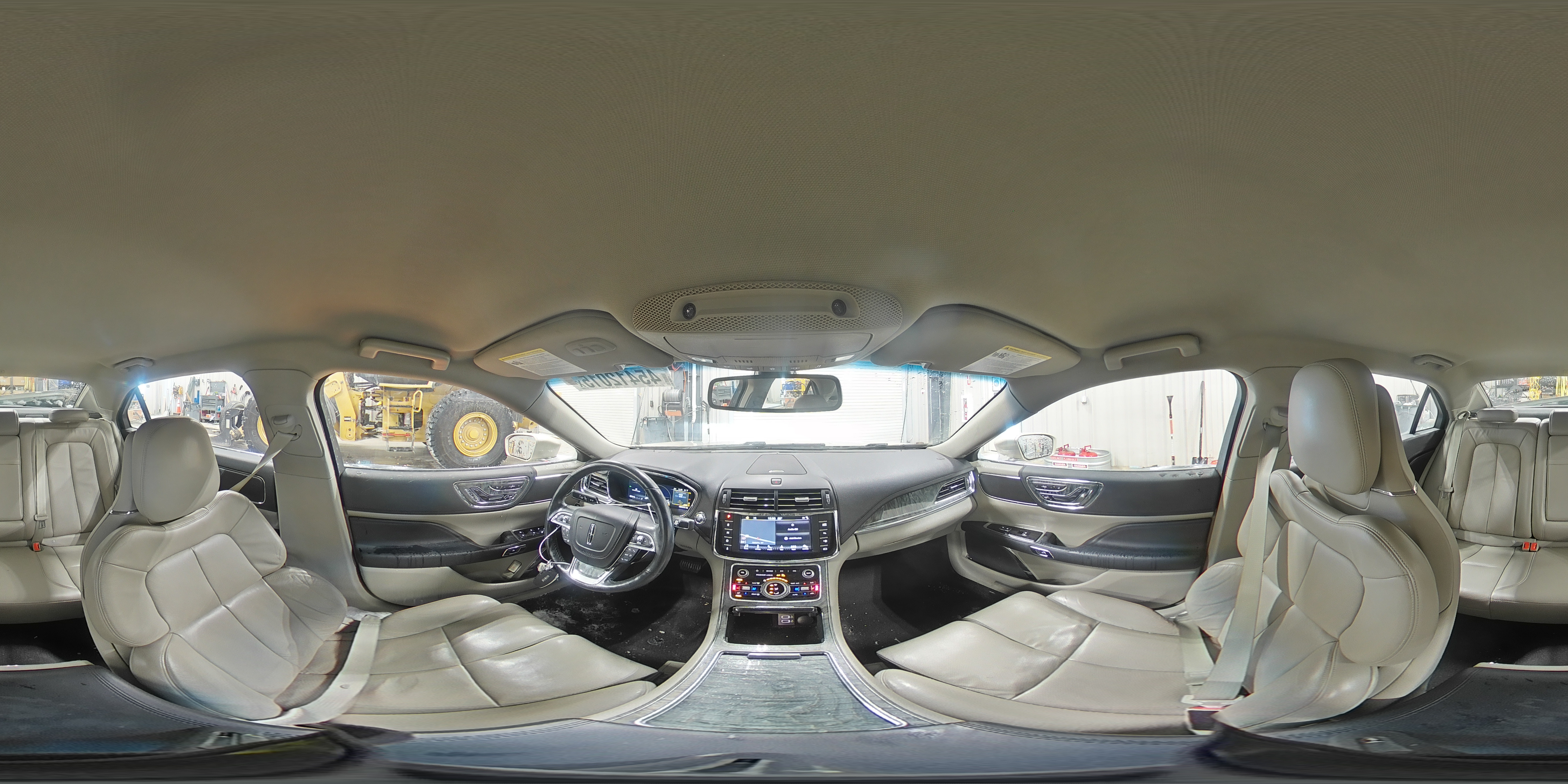 2017 Lincoln Continental - Image 14