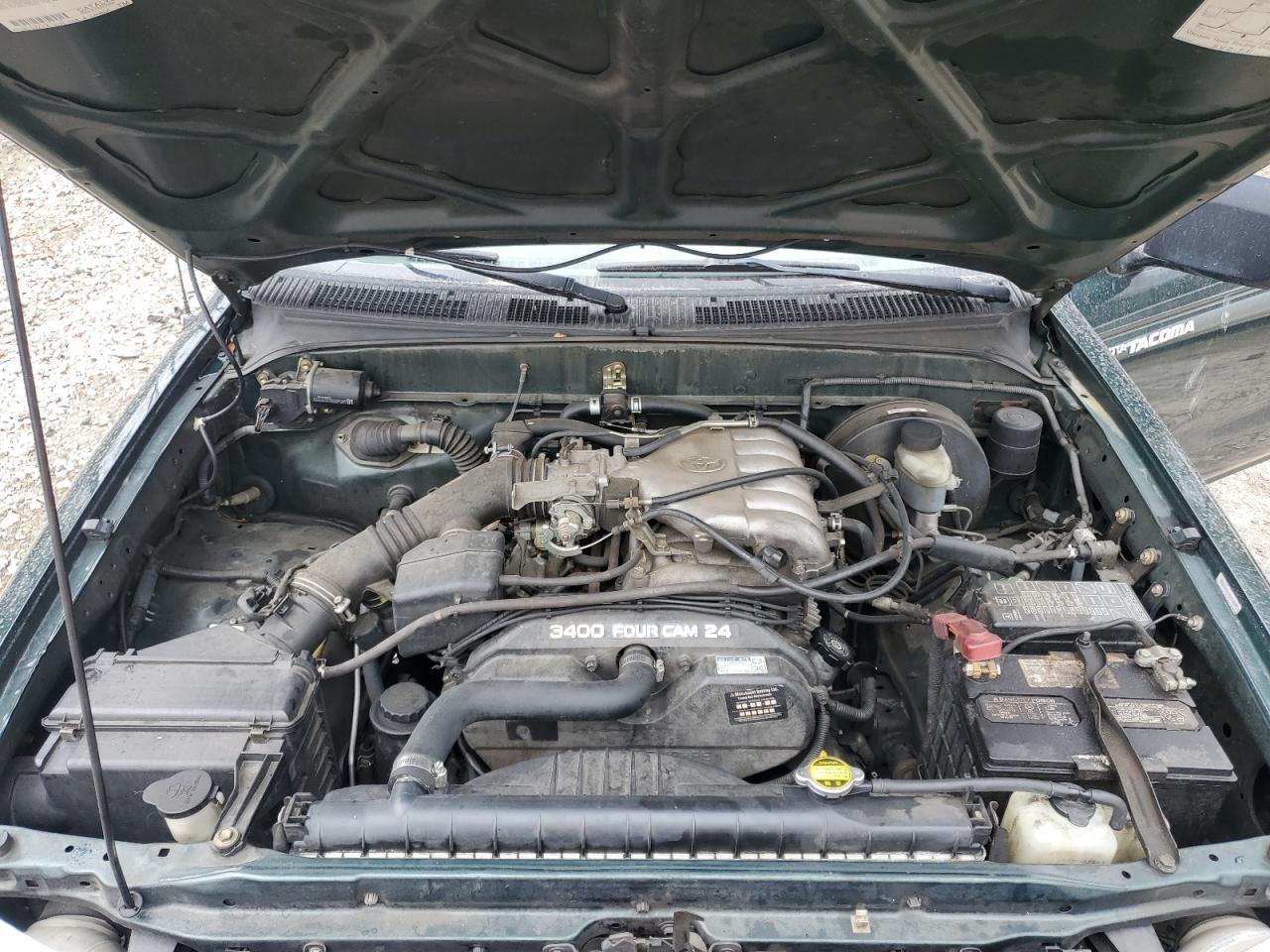 2002 Toyota Tacoma - Image 11
