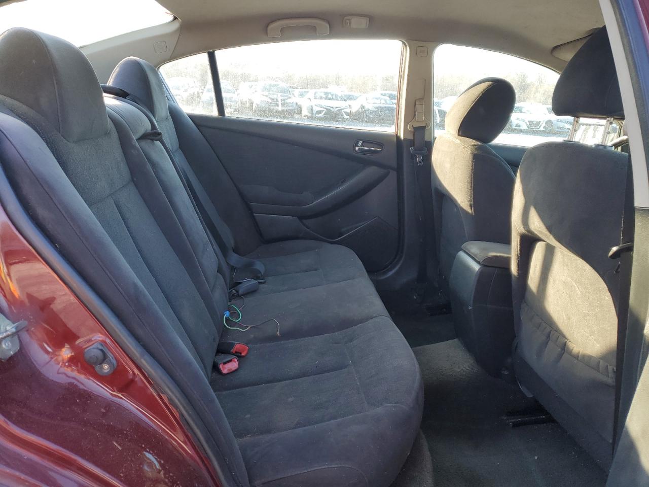 2012 Nissan Altima - Image 10