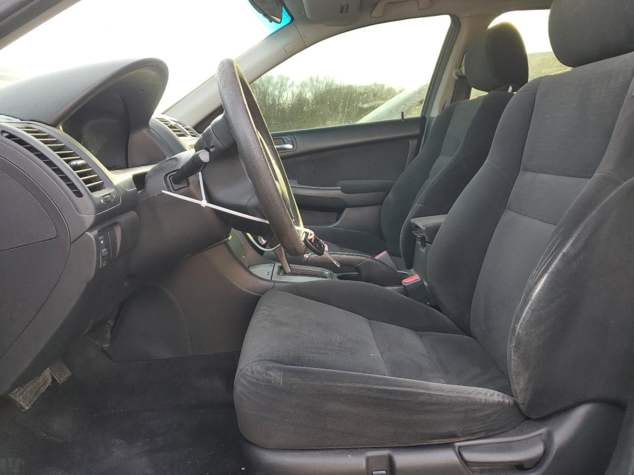 2007 Honda Accord - Image 7