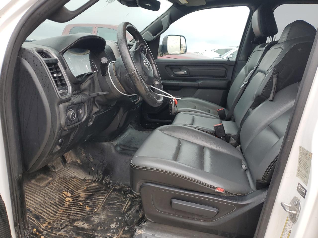 2021 RAM 1500 - Image 7