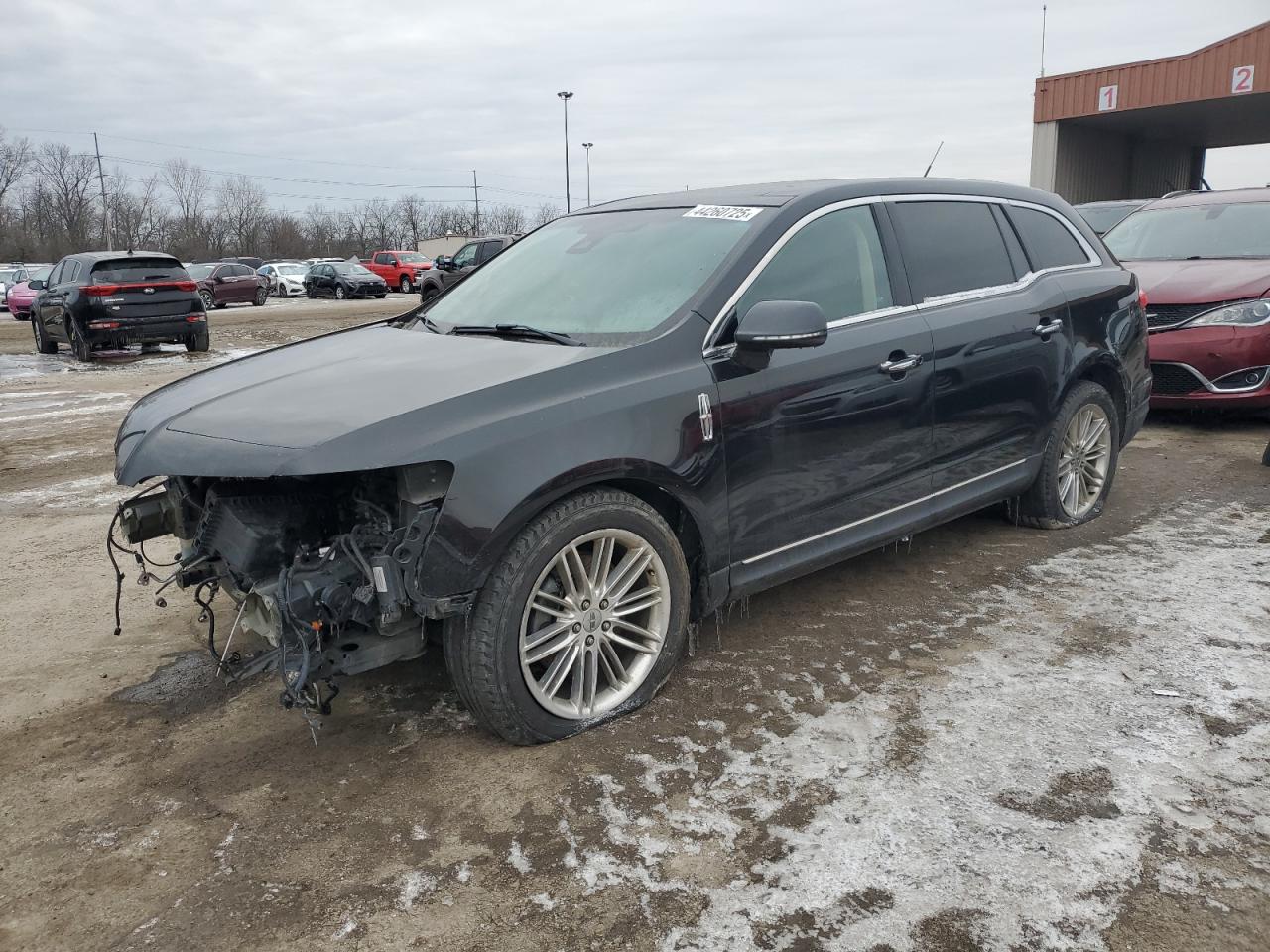 2013 Lincoln MKT - Image 1