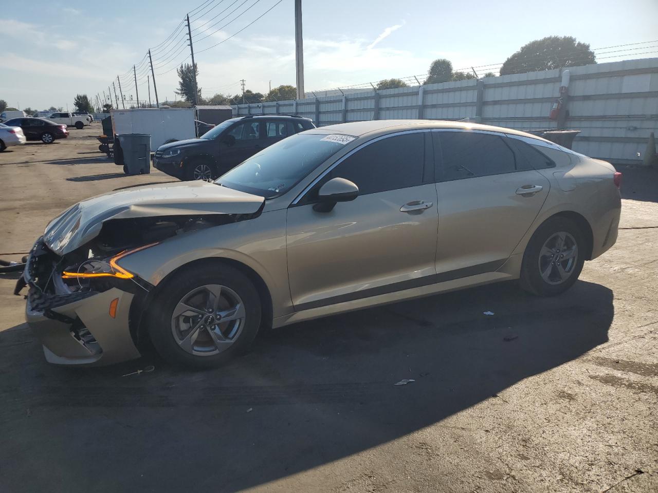 2022 Kia K5 - Image 1