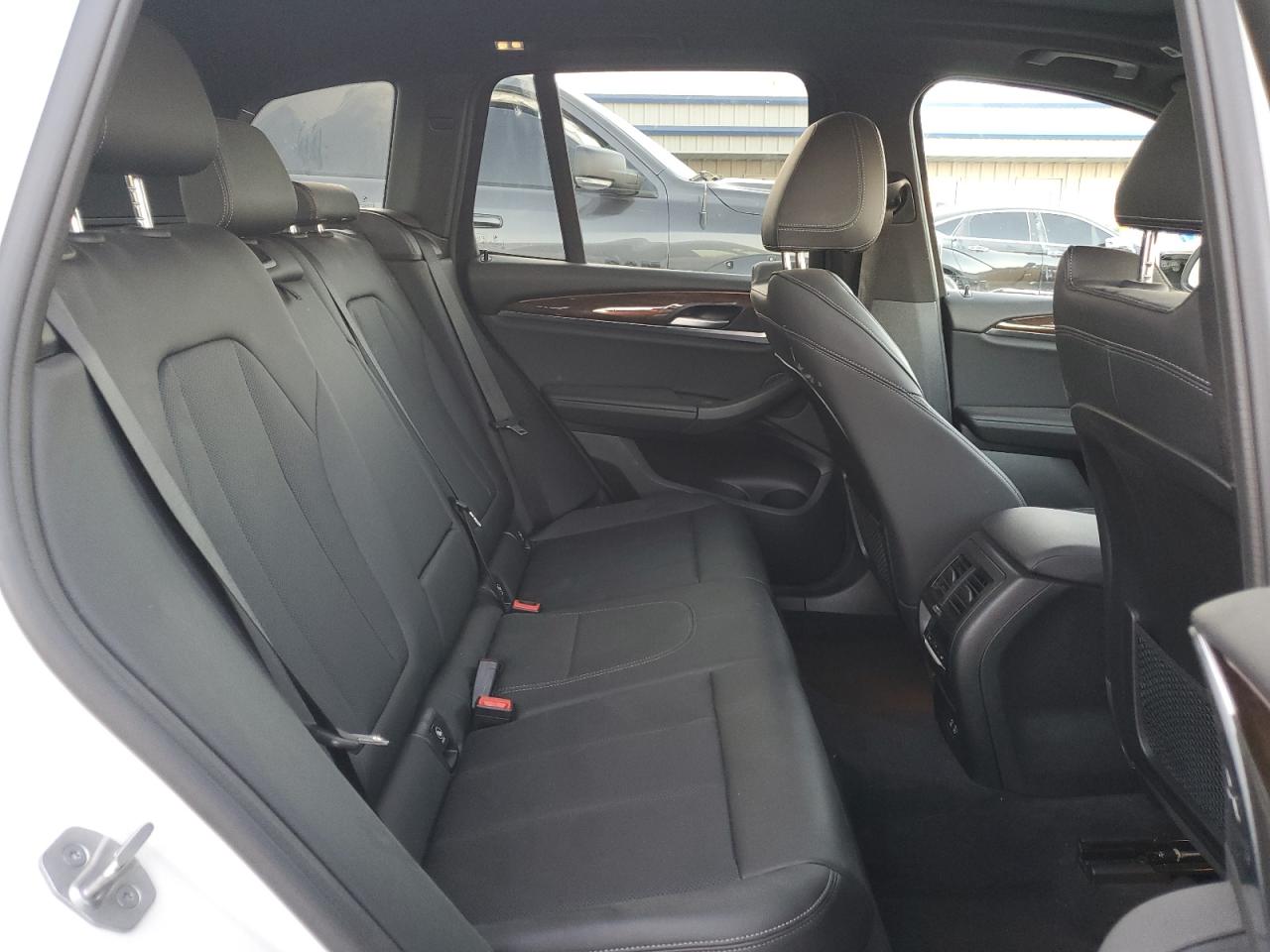 2022 BMW X3 - Image 11