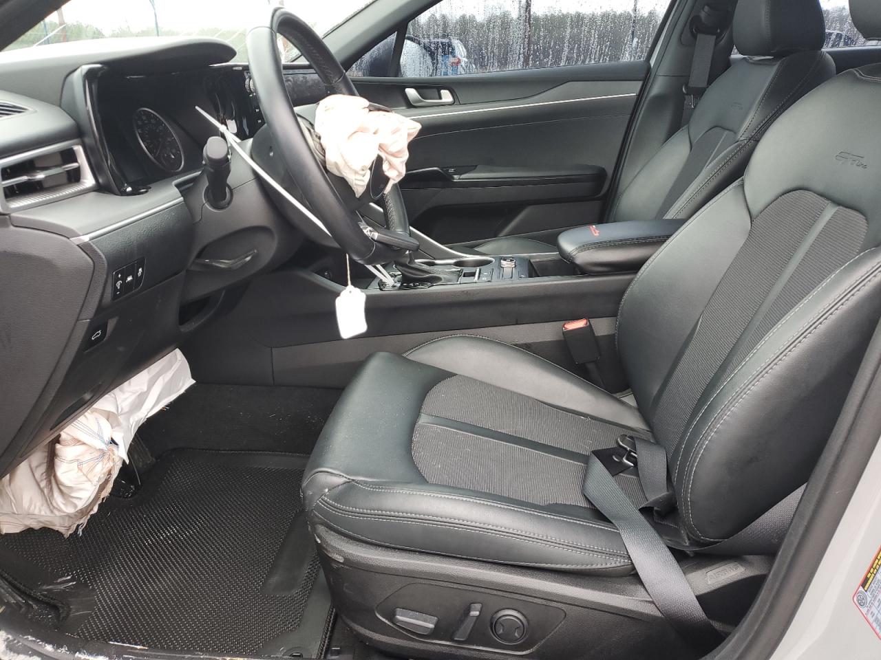 2023 Kia K5 - Image 7