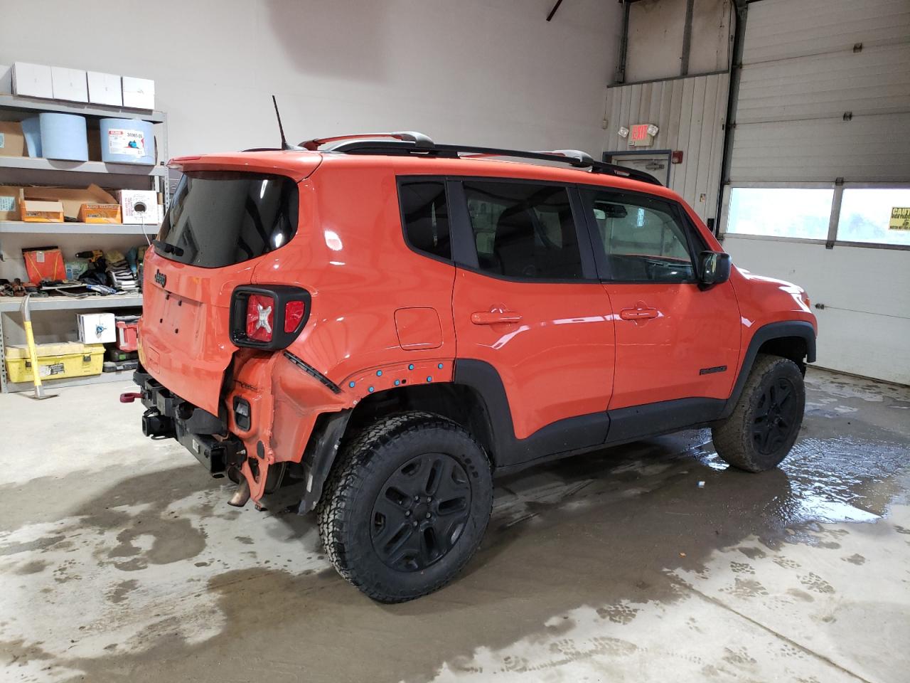 2020 Jeep Renegade - Image 3
