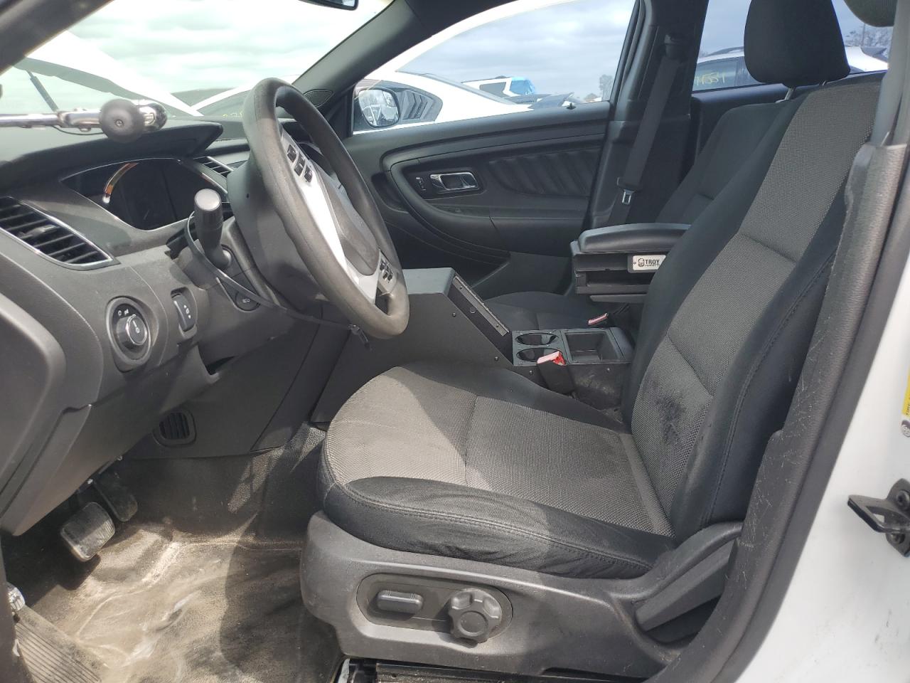 2015 Ford Taurus - Image 7
