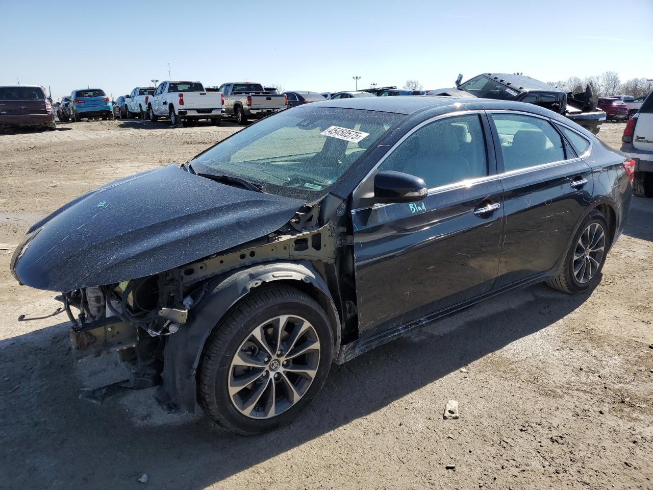 2017 Toyota Avalon - Image 1