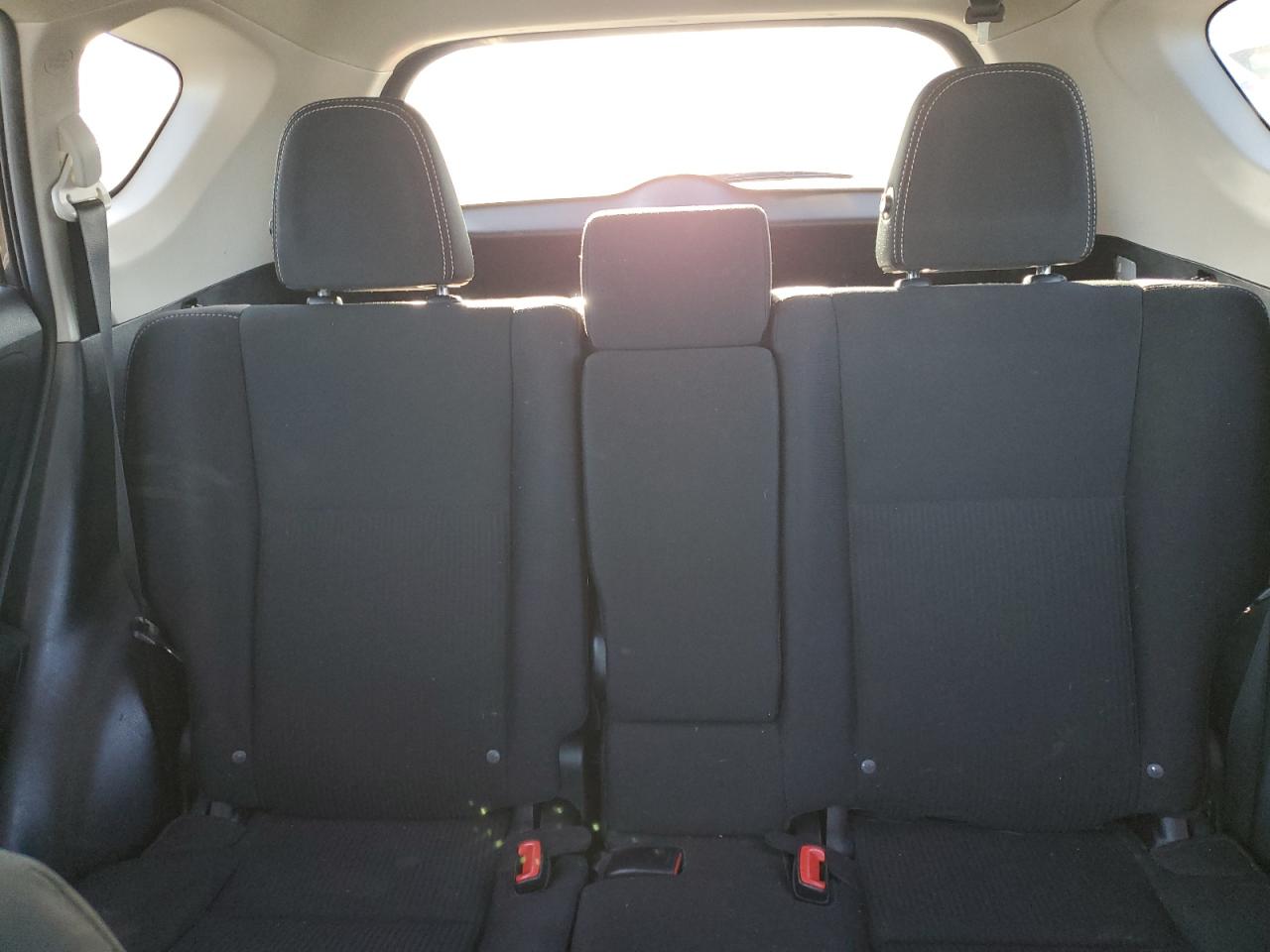 2014 Toyota RAV 4 - Image 10