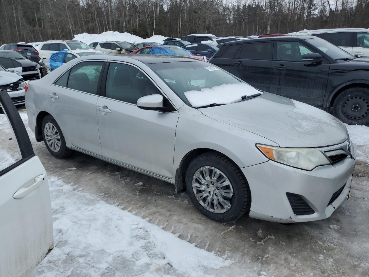 2014 Toyota Camry - Image 4