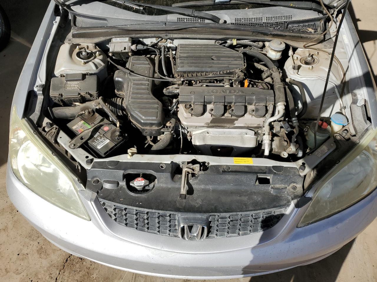 2005 Honda Civic - Image 11