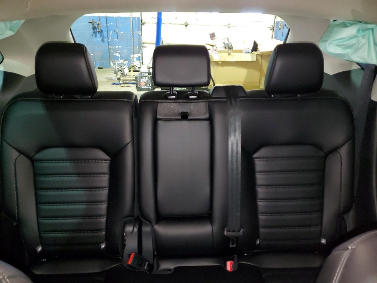 2020 Ford Edge - Image 10