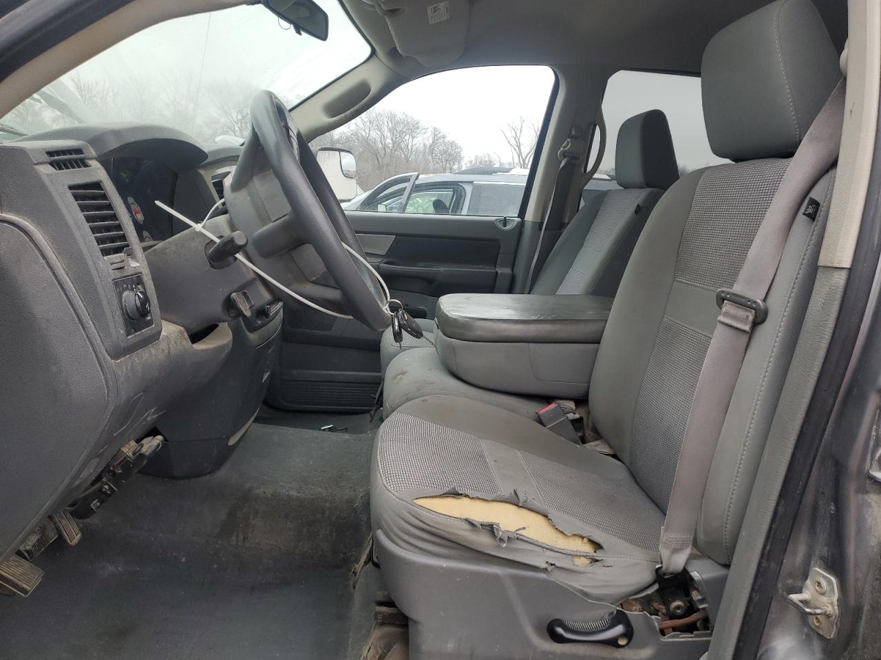 2007 Dodge RAM - Image 7