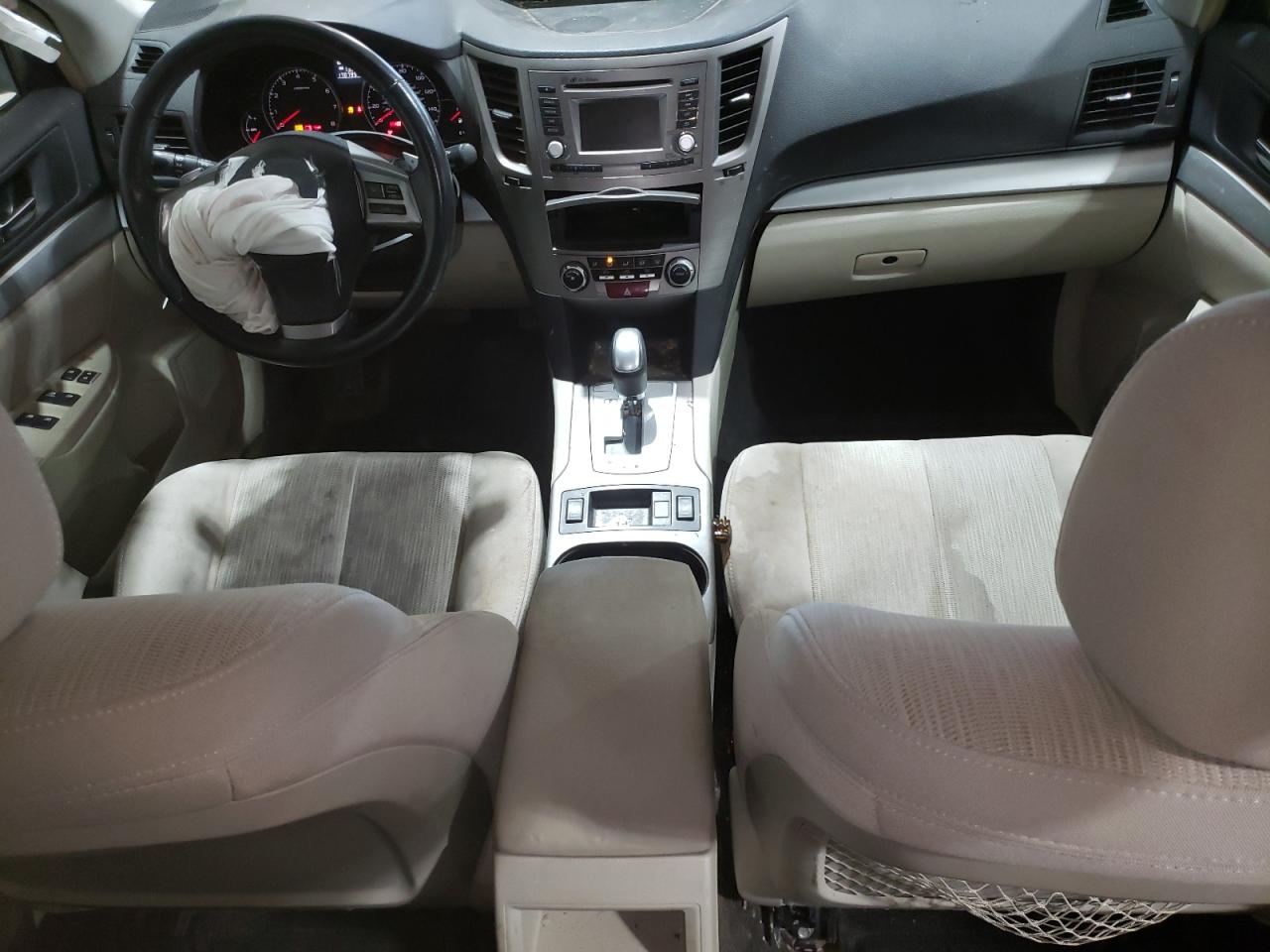 2014 Subaru Outback - Image 8