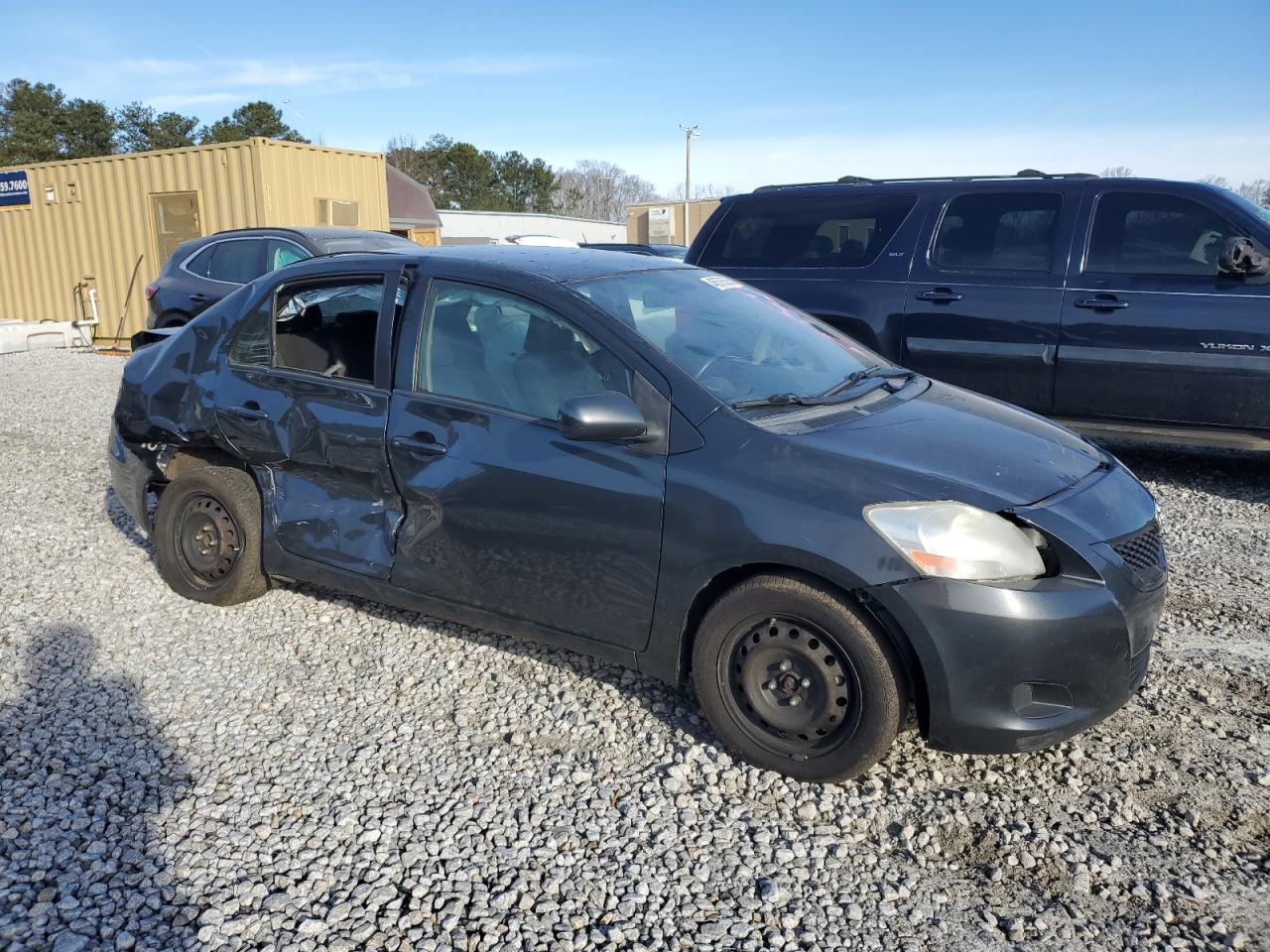 2012 Toyota Yaris - Image 4