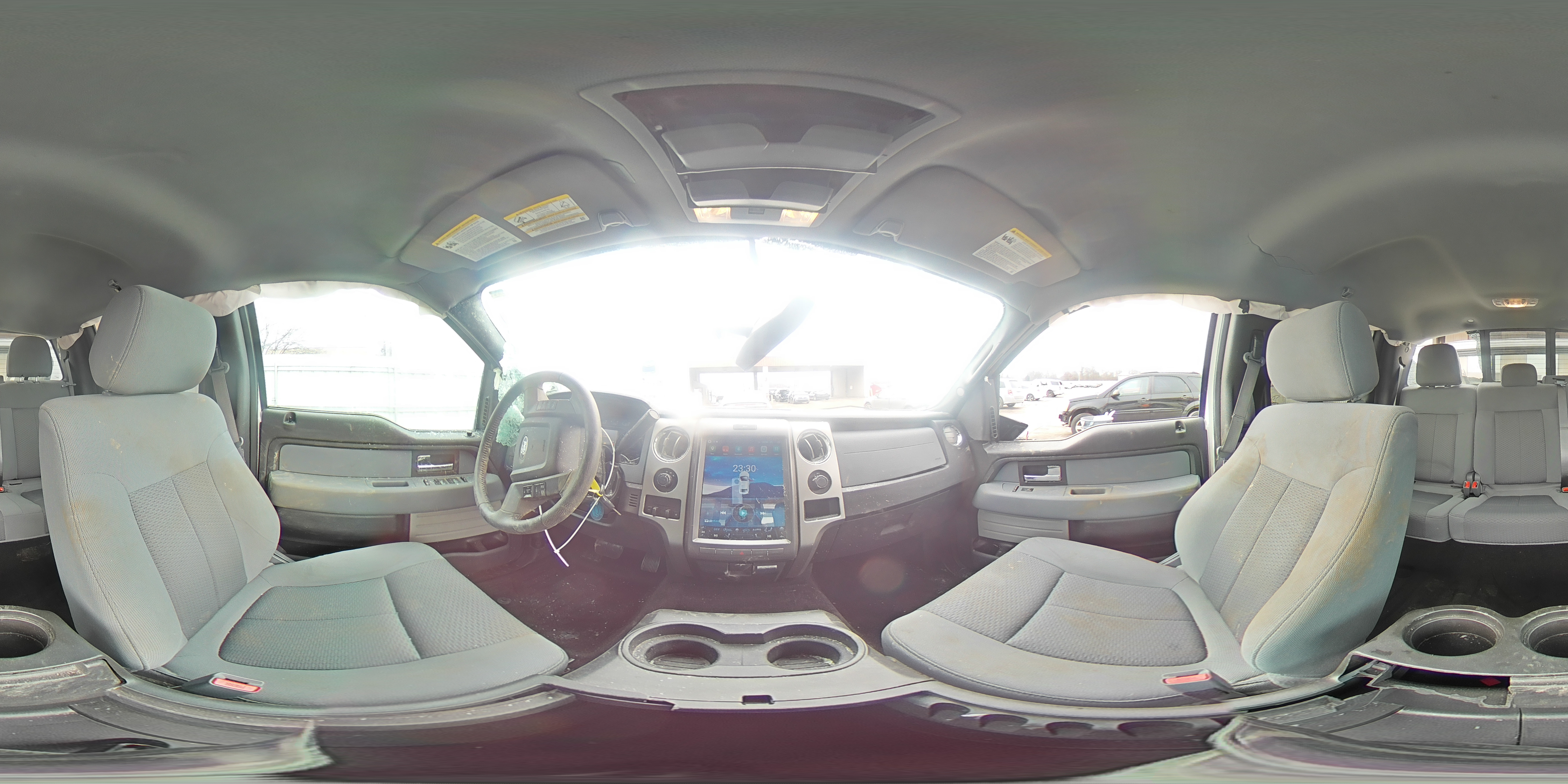 2013 Ford F-150 - Image 12