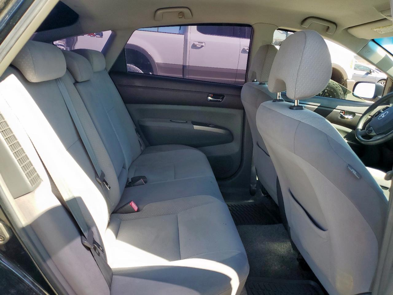 2005 Toyota Prius - Image 10