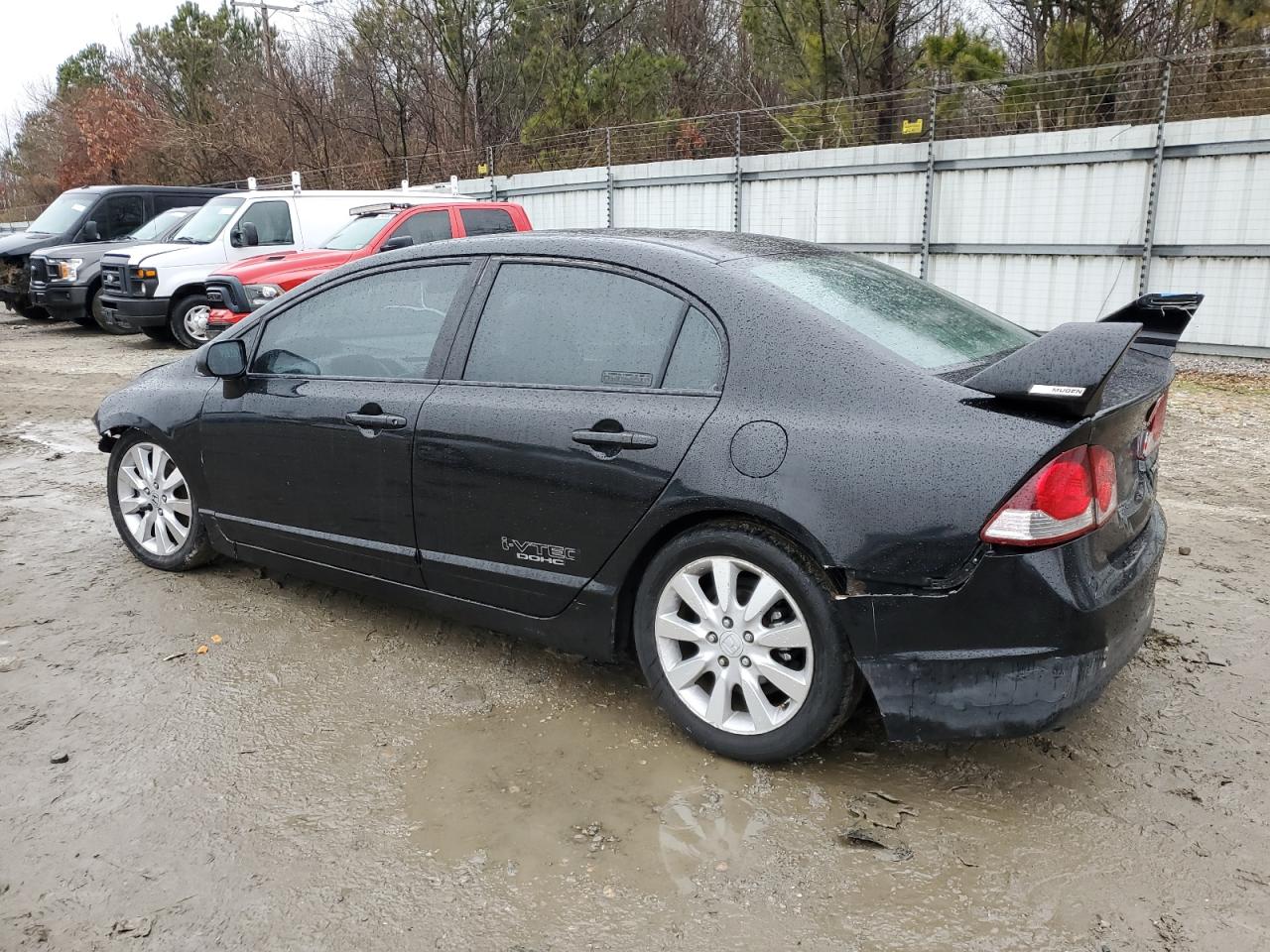 2011 Honda Civic - Image 2