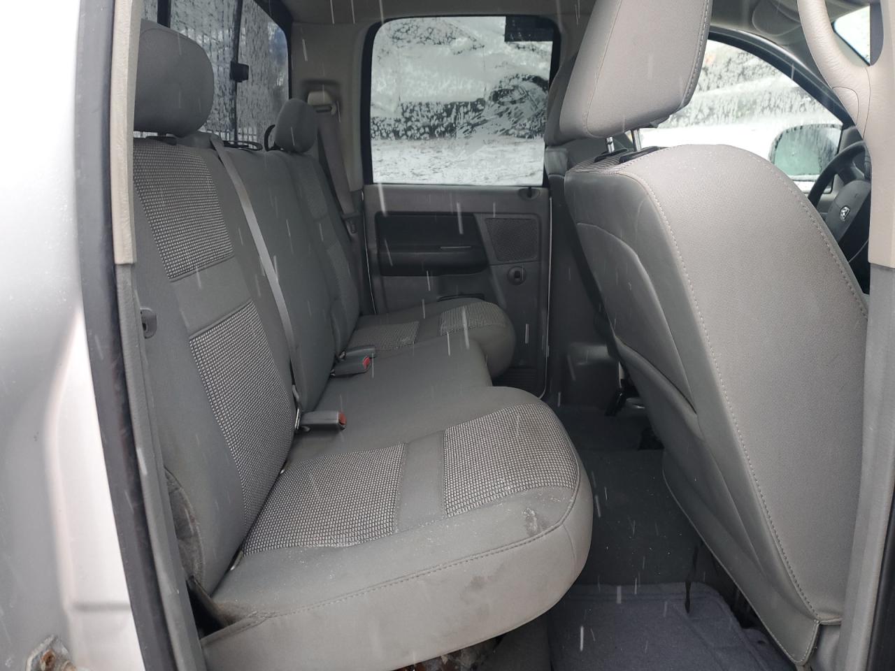 2007 Dodge RAM - Image 10