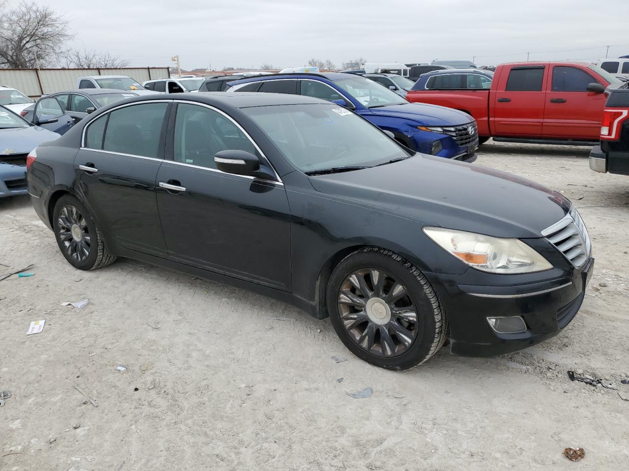 2011 Hyundai Genesis - Image 4
