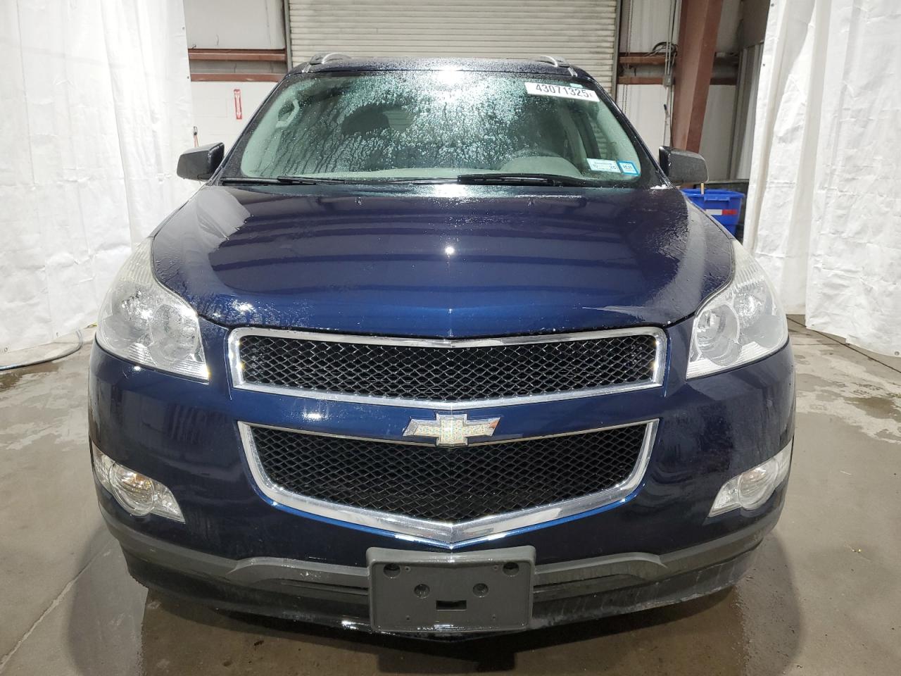 2012 Chevrolet Traverse - Image 5