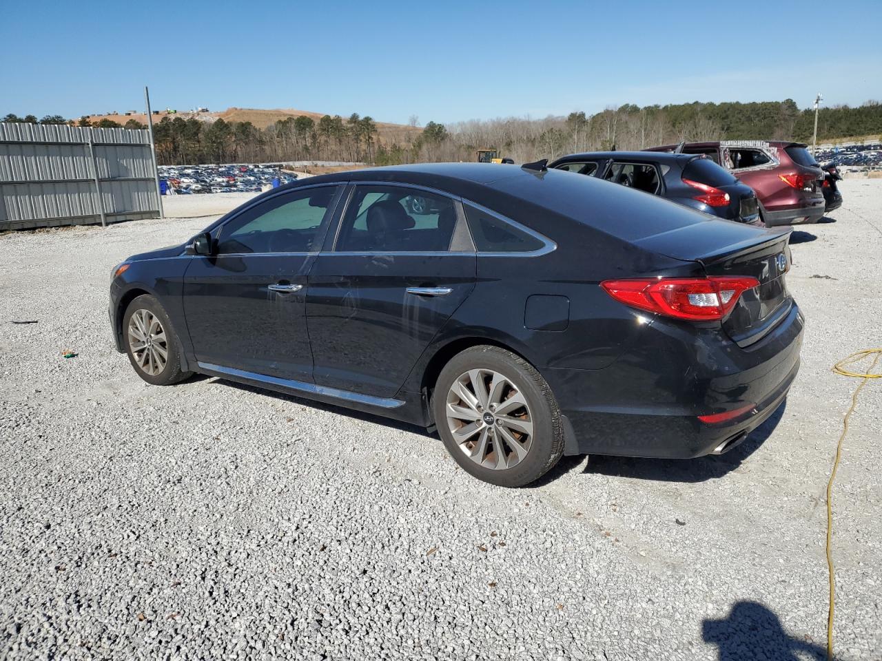 2017 Hyundai Sonata - Image 2
