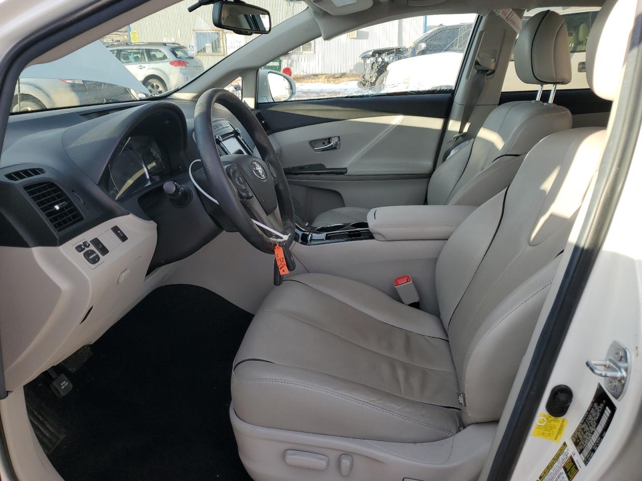 2014 Toyota Venza - Image 7