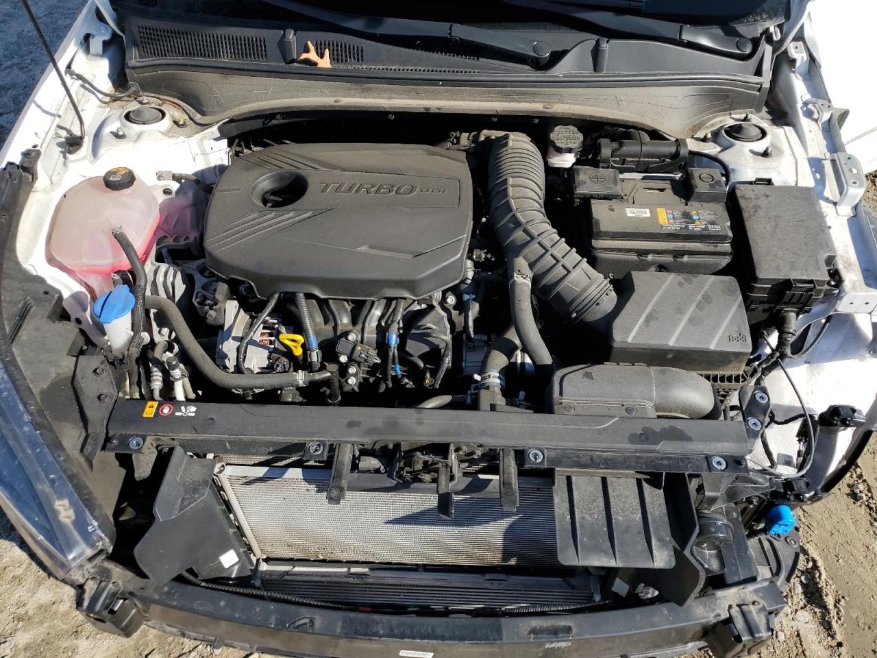 2023 Kia Forte - Image 11