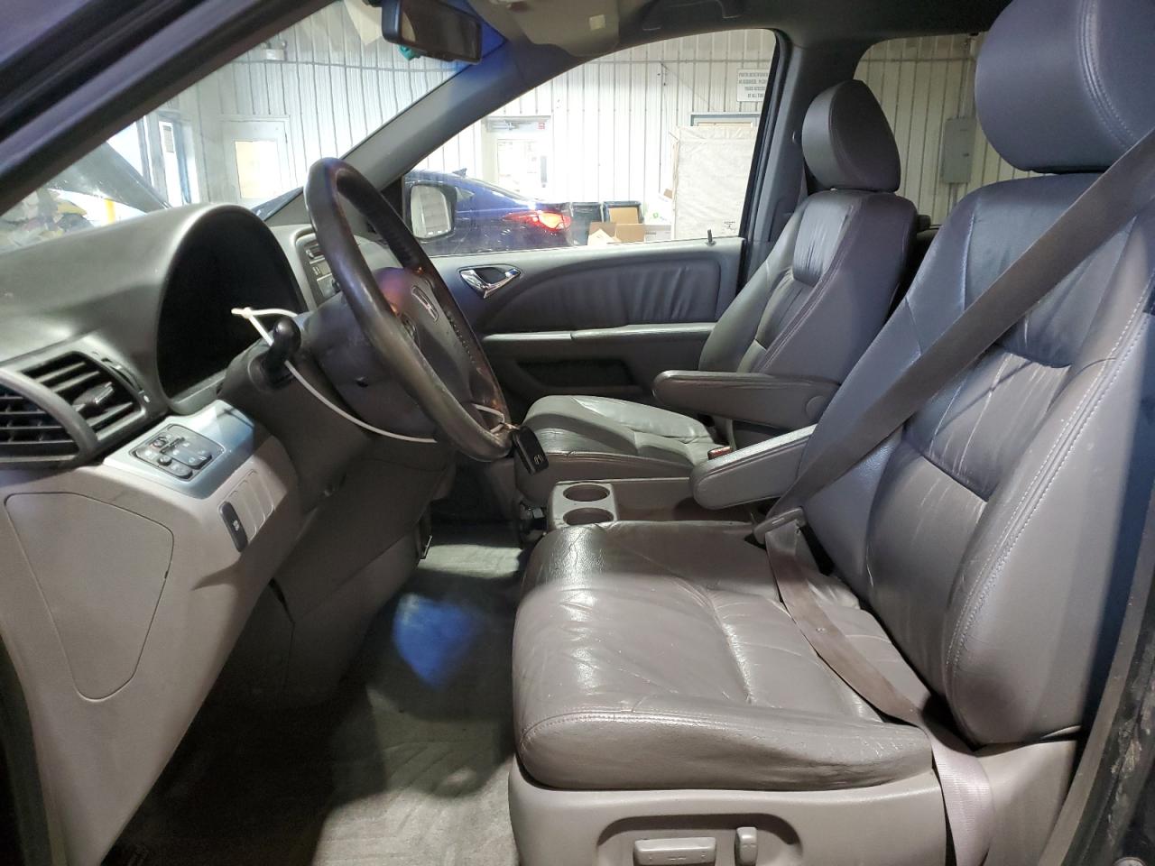 2008 Honda Odyssey - Image 7