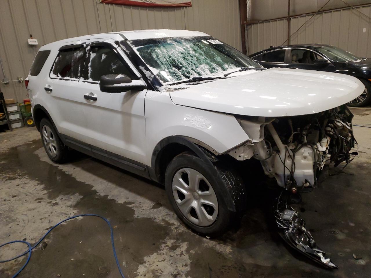 2016 Ford Explorer - Image 4