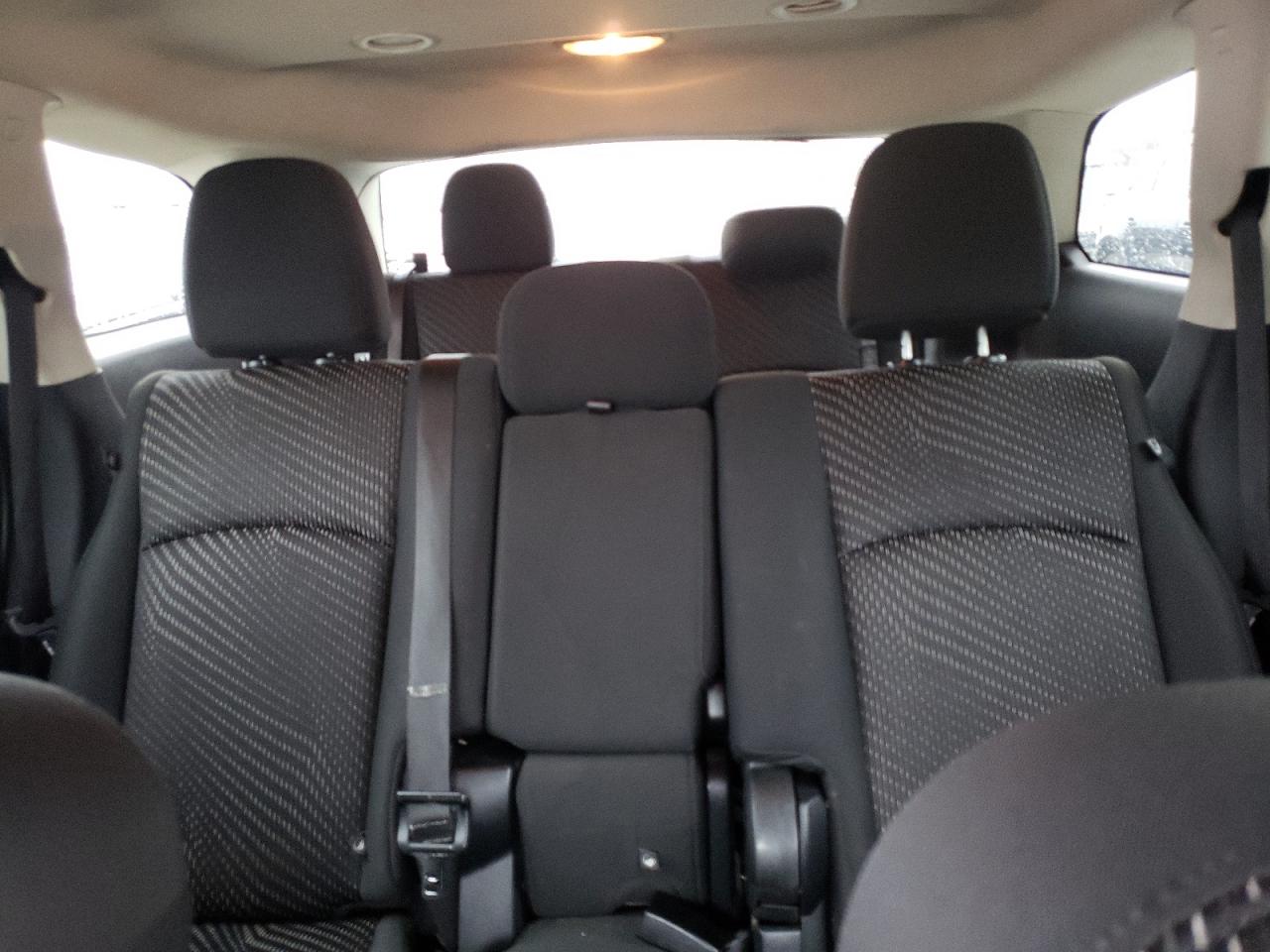 2011 Dodge Journey - Image 10