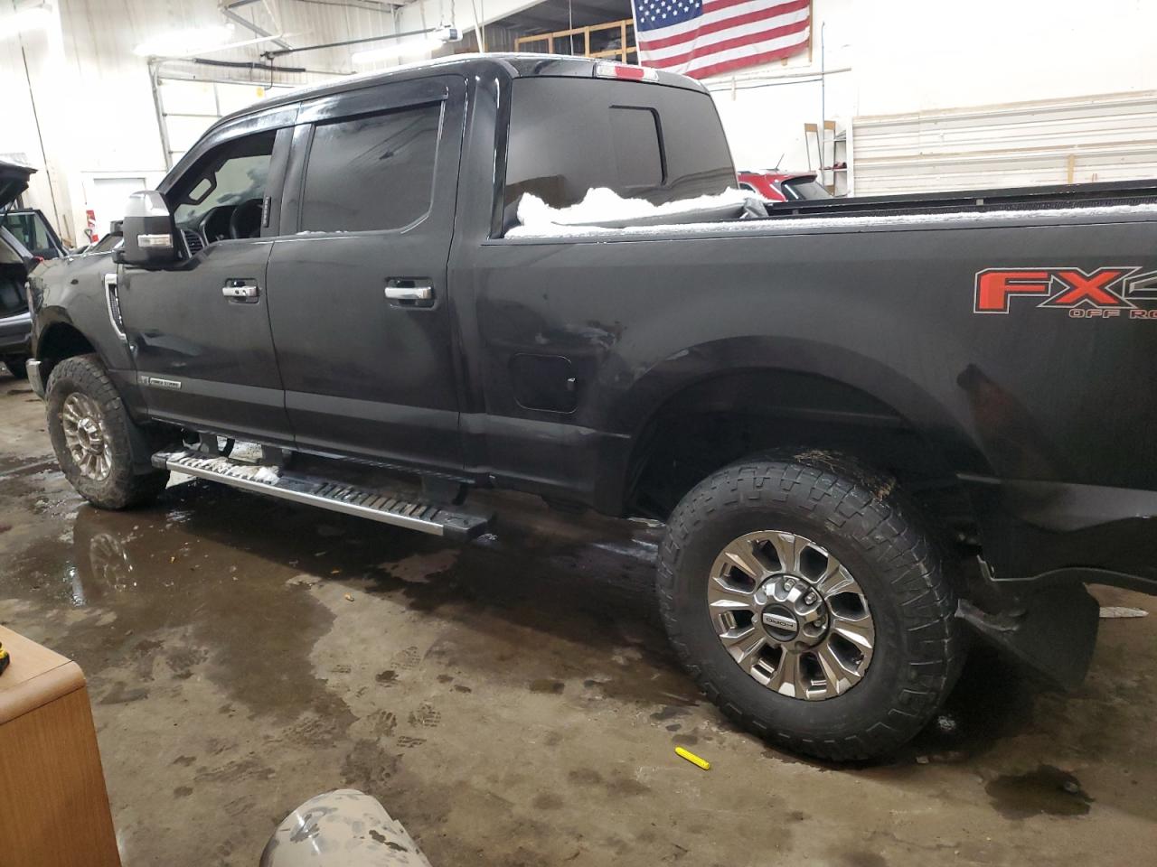 2017 Ford F350 - Image 2