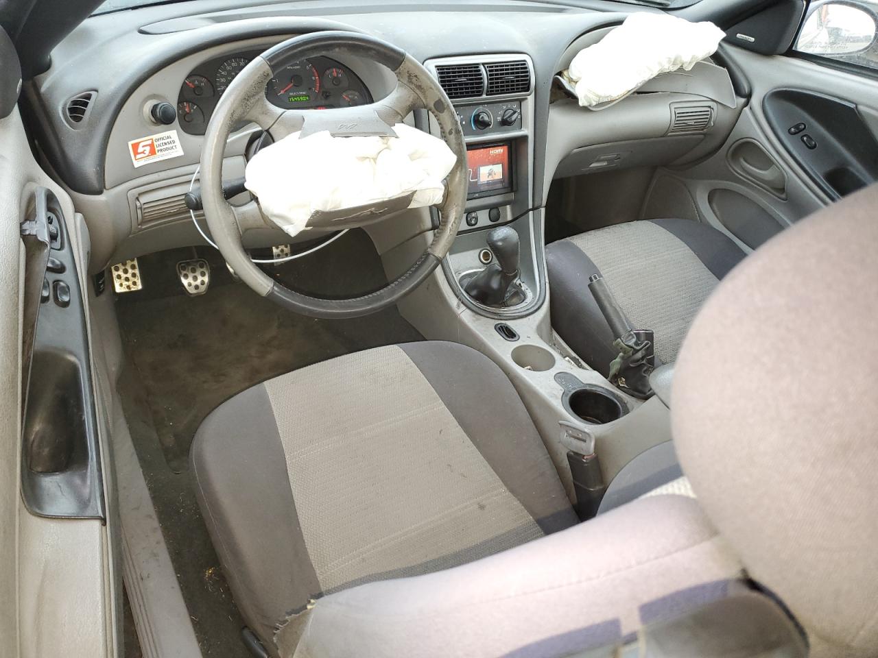 2004 Ford Mustang - Image 8