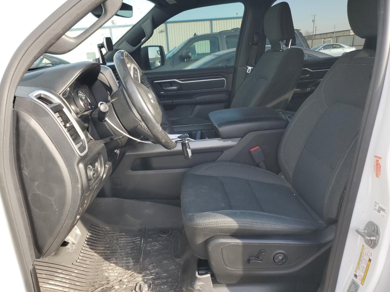 2020 RAM 1500 - Image 7