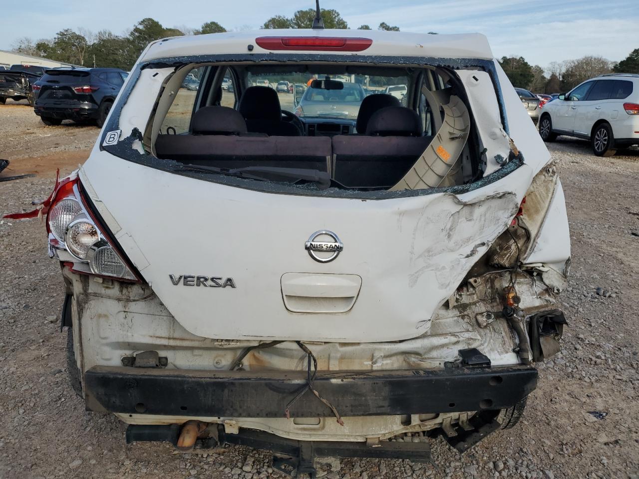 2007 Nissan Versa - Image 6