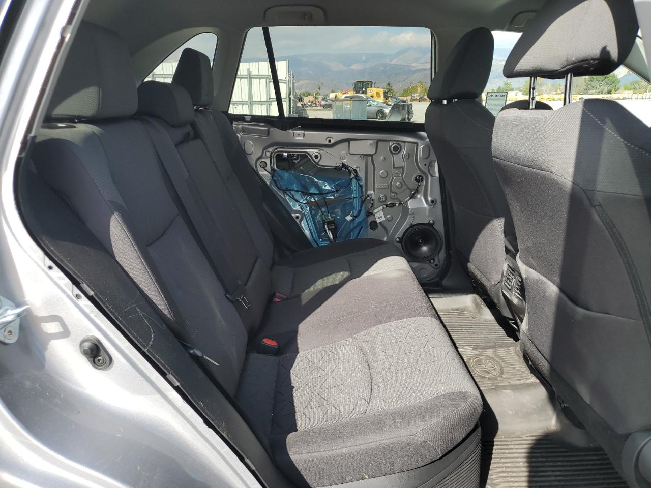 2022 Toyota RAV 4 - Image 11