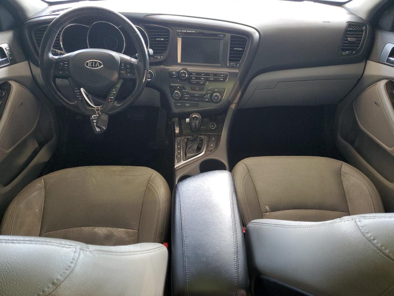 2012 Kia Optima - Image 8