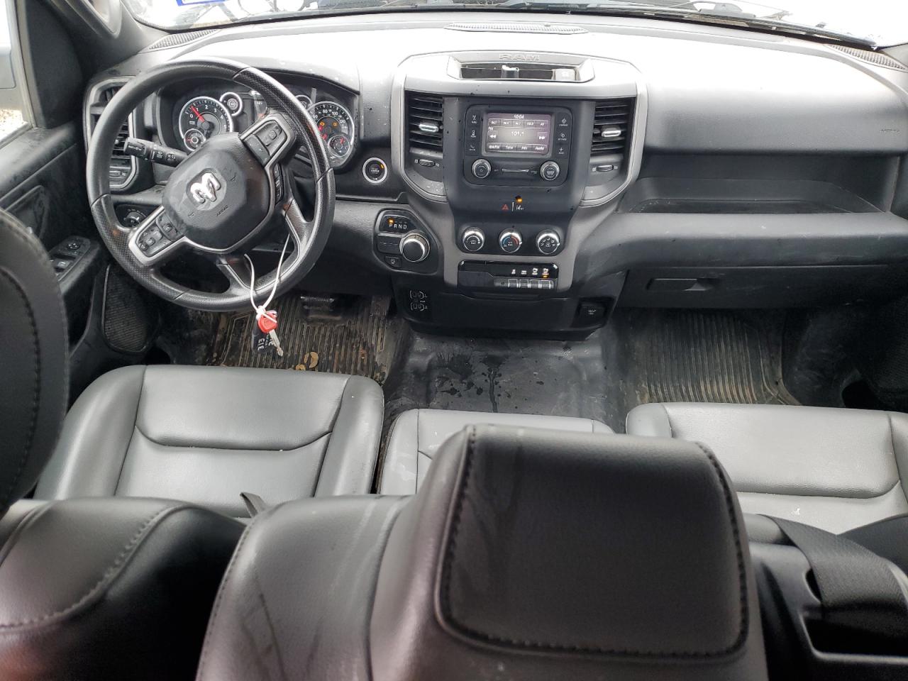 2021 RAM 1500 - Image 8