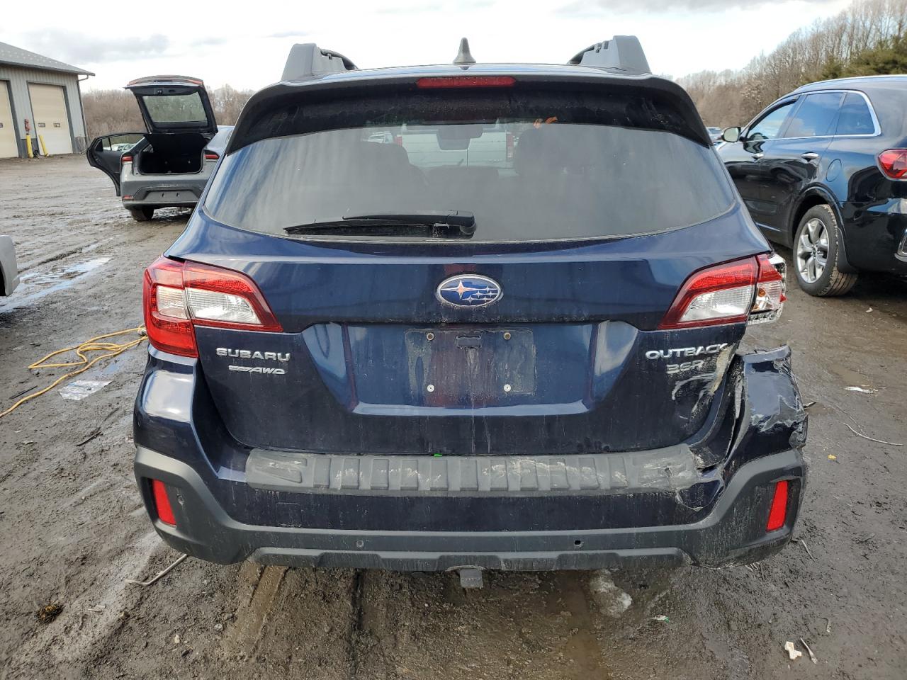 2018 Subaru Outback - Image 6
